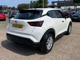Nissan Juke 1.0 Juke Visia DiG-T 5dr 9