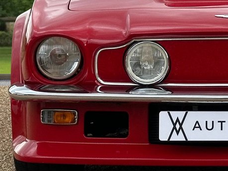 Aston Martin V8 VOLANTE 20