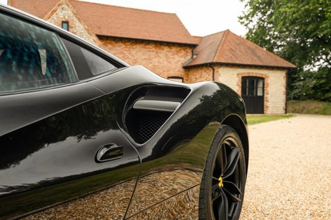 Ferrari 488 3.9T V8 GTB Coupe 2dr Petrol F1 DCT Euro 6 (s/s) (670 ps) 17