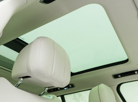 Land Rover Range Rover D350 Autobiography 11