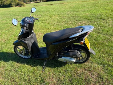 Honda Vision 110 CVT Euro 4 4