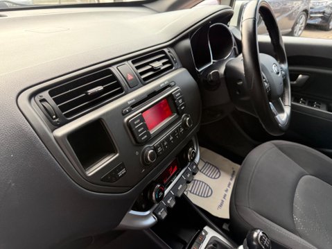 Kia Rio 1.4 CRDi EcoDynamics 3 Euro 5 (s/s) 5dr 16