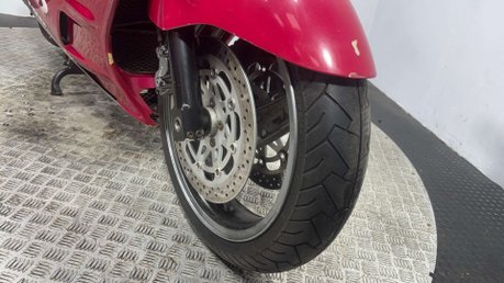 Kawasaki ZZR 1990 33K SPORTS TOURER CLASSIC 1100CC PROJECT BIKE SPARES OR REPAIR 32