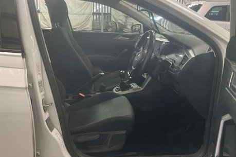Volkswagen Polo 1.0 SE Hatchback 5dr Petrol Manual Euro 6 (s/s) (65 ps) 12