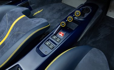 Ferrari 488 Pista Spider 25