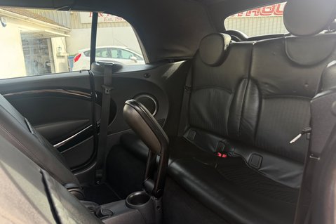 Mini Convertible COOPER SOHO.. CONVERTIBLE.. 11 SERVICES.. FULL LEATHER..A/C..CRUISE CONTROL 20