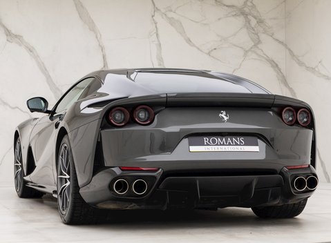 Ferrari 812 Superfast 3