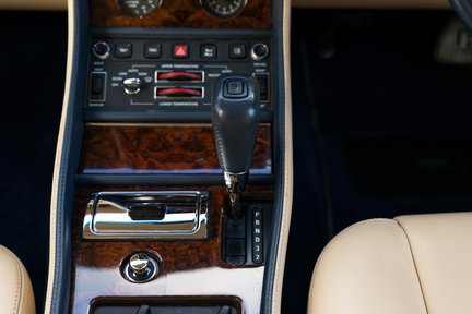 Bentley Continental R Mulliner 25