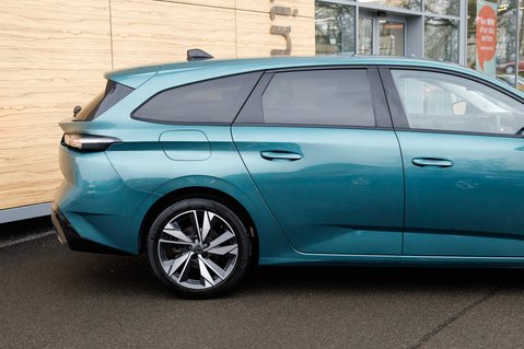 Peugeot 308 PURETECH S/S SW ALLURE 7
