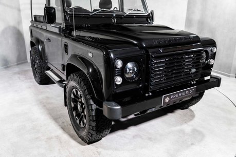 Land Rover Defender 90 TD SOFT TOP XS. MOMO WHEEL. HEATED SEATS. ALPINE STEREO. REAR BENCH SEATS. 33