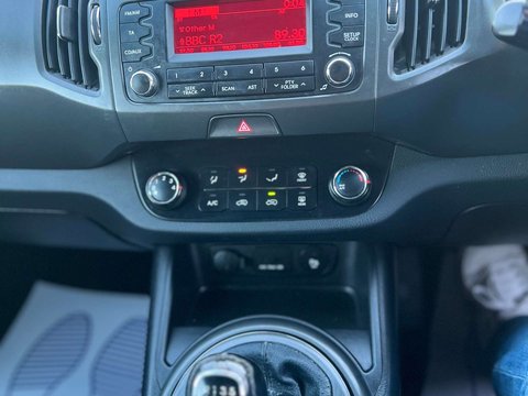 Kia Sportage 1.7 Sportage 2 CRDi 5dr 31