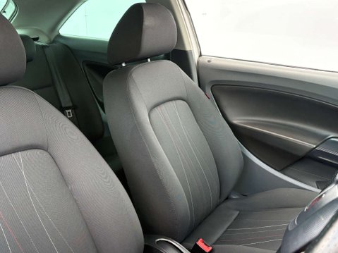 SEAT Ibiza 1.4 Ibiza SE Copa 3dr 4