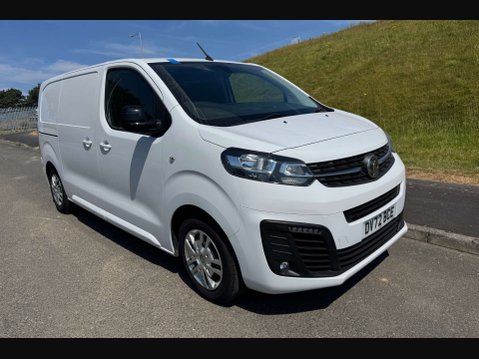 Vauxhall Vivaro 1.5 Vivaro F2700 Sportive S/S 1