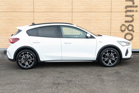 Ford Focus ACTIVE VIGNALE MHEV 12