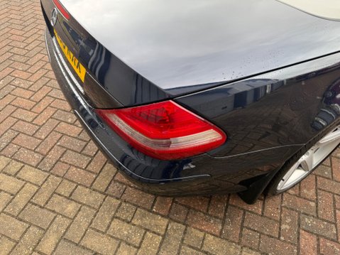 Mercedes-Benz SL Series 3.5 SL350 7G-Tronic 2dr 69