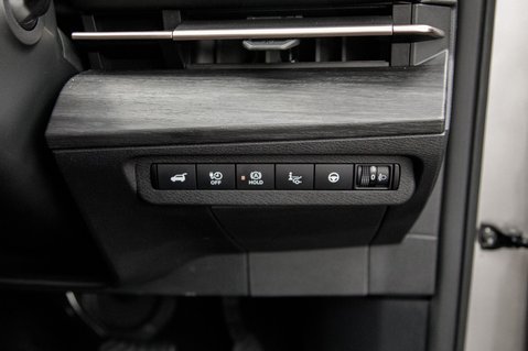 Nissan ARIYA ADVANCE 16