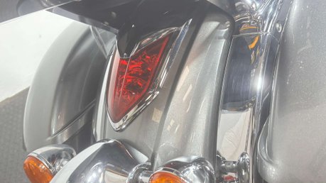 Kawasaki Vulcan 1700 VOYAGER 2010 40K NEW MOT SERVICED LARGE TOURER CRUISER BIKE 9