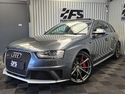 Audi RS4 4.2 FSI V8 Estate 5dr Petrol S Tronic quattro Euro 5 (450 ps) 36