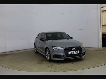 Audi A3 1.0 A3 Sportback 30 TFSI Black Edition Semi-Auto 5dr