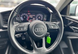 Audi A1 SPORTBACK 1.0 TFSI TECHNIK 37
