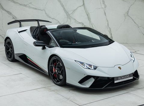 Lamborghini Huracan Spyder LP 640-4 PERFORMANTE 14
