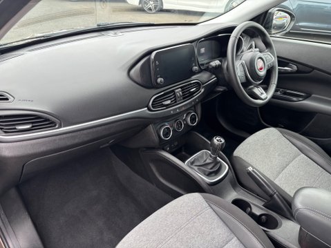 Fiat Tipo CROSS 11