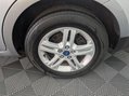 Ford Galaxy 1.6 TDCi Zetec Euro 5 (s/s) 5dr 21