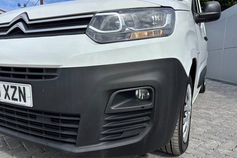 Citroen Berlingo 950 Enterprise XL 102 ps BlueHdi Panel Van 22
