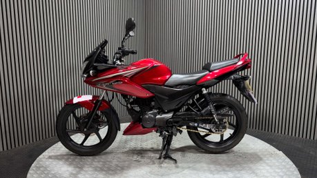 Honda CBF125 CBF125 2013 ONLY 16K 1 FORMER OWNER MOT WARRANTY 125CC 19