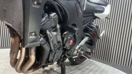 Yamaha FZ1 FAZER 1000 2010 37K GOOD RUNNING NAKED 1000CC PROJECT BIKE 19