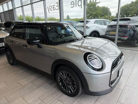 Mini Hatch 2.0S Classic Steptronic Euro 6 (s/s) 5dr 3
