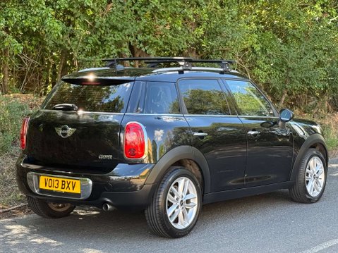 Mini Countryman 1.6 Countryman Cooper 5dr 23