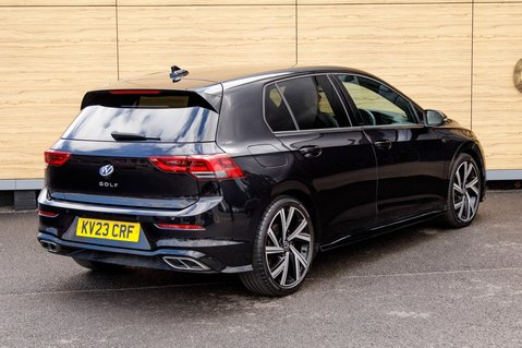 Volkswagen Golf R-LINE TSI 2
