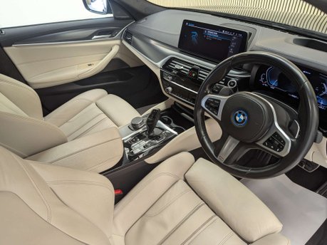 BMW 5 Series 2.0 530e M Sport Auto 4dr 28