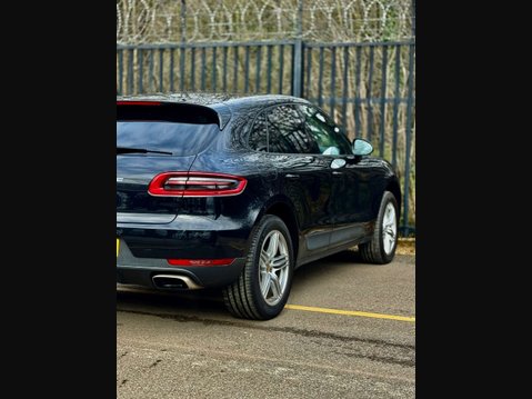 Porsche Macan 2.0T SUV 5dr Petrol PDK 4WD (s/s) (252 ps) 41