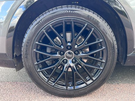Audi Q3 1.4 TFSI CoD Black Edition S Tronic Euro 6 (s/s) 5dr 52