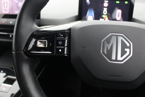 MG MG4 5dr 150kW SE EV Long Range Electric Auto 17