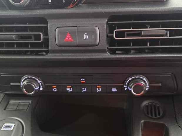 Fiat Doblo Doblo L1 1.5 Multijet 100 H1 Van Primo 21