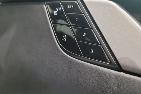 Porsche 911 CARRERA S PDK 24