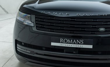 Land Rover Range Rover D350 AUTOBIOGRAPHY LWB 32