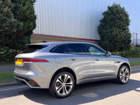Jaguar F-Pace 2.0 D200 MHEV R-Dynamic HSE Auto AWD Euro 6 (s/s) 5dr 4