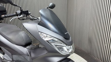 Honda PCX WW 125 2017 1 OWNER SCOOTER 125CC RUNNING PROJECT BIKE 19
