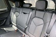Porsche Macan 3.0 Macan S D Semi-Auto 4WD 5dr 5