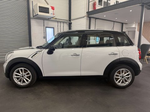 Mini Countryman 1.6 Countryman Cooper D 5dr 8