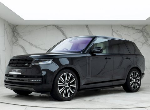 Land Rover Range Rover P510e First Edition 6