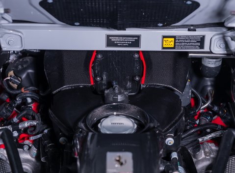 Ferrari 488 Pista Spider 57