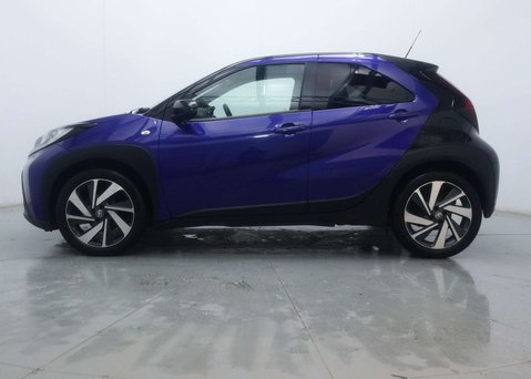 Toyota Aygo X 1.0 Aygo X Edge VVT-i Auto 5dr 12