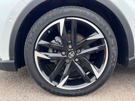 Toyota C-HR 1.8 C-HR GR Sport HEV CVT 5dr 13