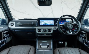 Mercedes-Benz G Class AMG G63 CARBON EDITION 18