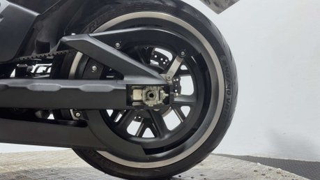 MBP C 2024 ONLY 3K 1 OWNER CRUISER BIKE 1000CC TOURER BIKE 36